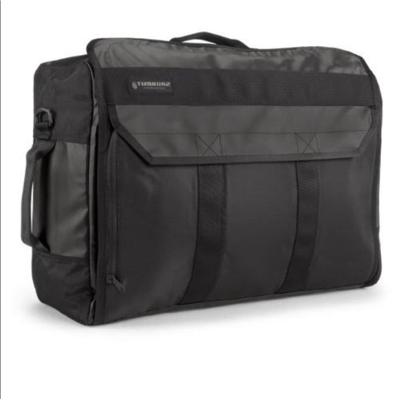 Timbuk2 Other - TimBuk2 wingman suitcase